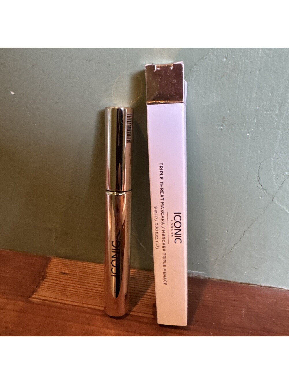 NIB  Black Iconic London Triple Threat 9 ml .030 fl oz  Mascara F1  X265